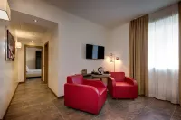 كليما هوتل ميلانو فيري