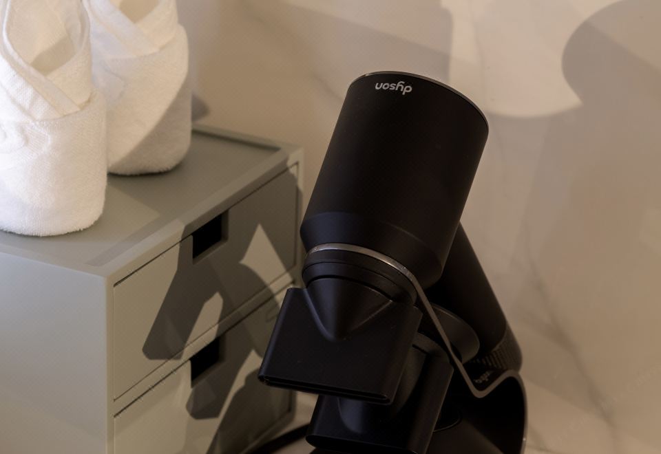 THE TAI HOTELElegant Suite - Dawn And Dusk Scenic | Relaxation