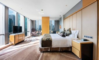 Wyndham Grand Shenzhen - Housity