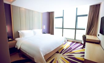 Lavande Hotel (Shenzhen Pingshan High Speed Railway Station)