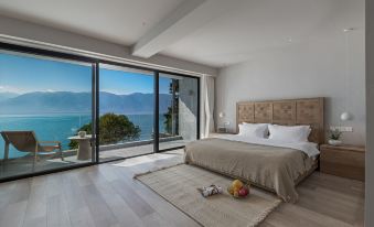 Leave White Villa·Village Sea View Holiday Hotel (Dali Double Corridor)