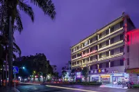 Zhoufu ·TIDE (Chaozhou Paifang Street West Lake Park Branch) Hotels in 