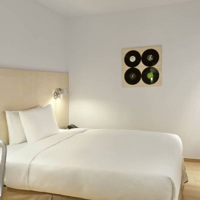 陽台大床房 台北西門町意舍優惠