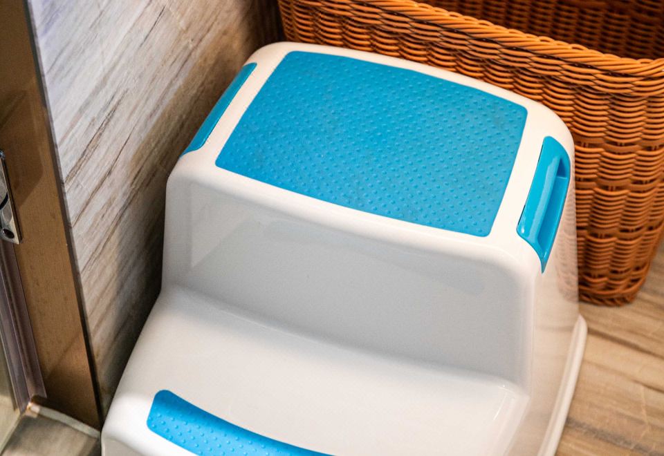 豪生亲子大床房（带小帐篷+小木马）