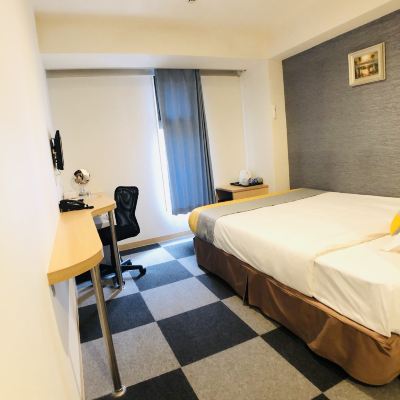 雙人床房 那霸維多利亞飯店-沖繩本島優惠