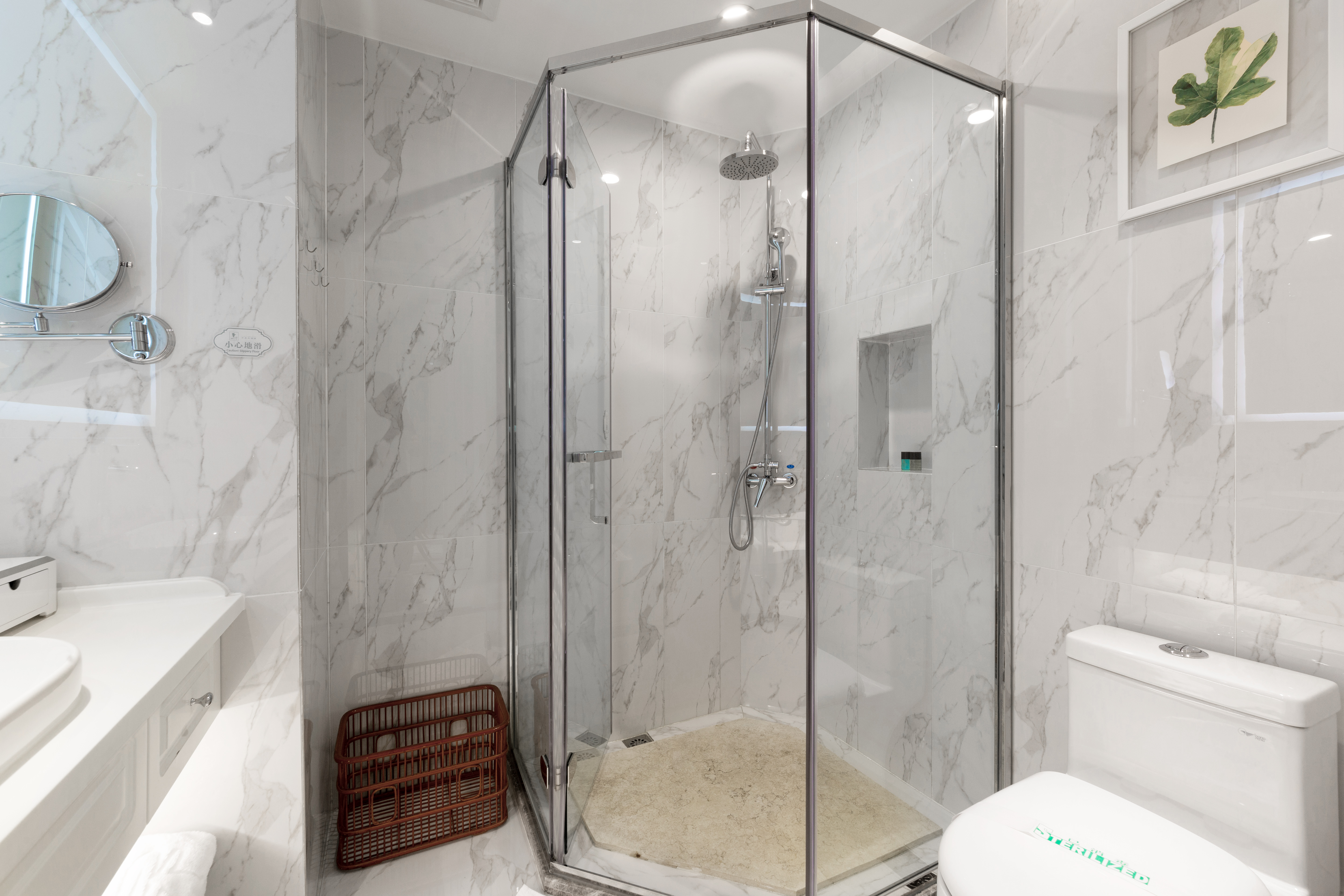 Fangzhou Hotel温泉豪华大床房