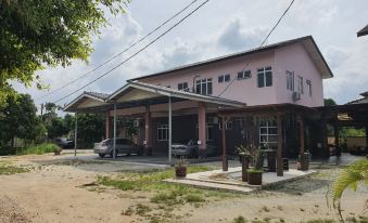 OYO 90274 Wadi Isfa Inn - Housity