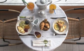 Aparthotel Ano - Housity