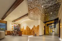 Quxiang Yazhu · Design City Private Hot Spring Homestay (Quyuan's Hometown)