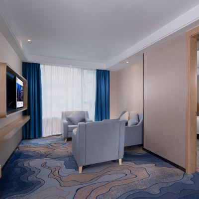 尊享套房 凱里亞德酒店（中山科技大學店）優惠