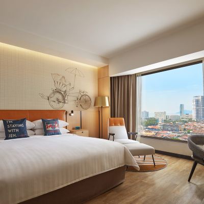 俱樂部豪華特大床房 香格里拉集團檳城喬治城JEN酒店 （檳城對抗新冠肺炎認證）優惠