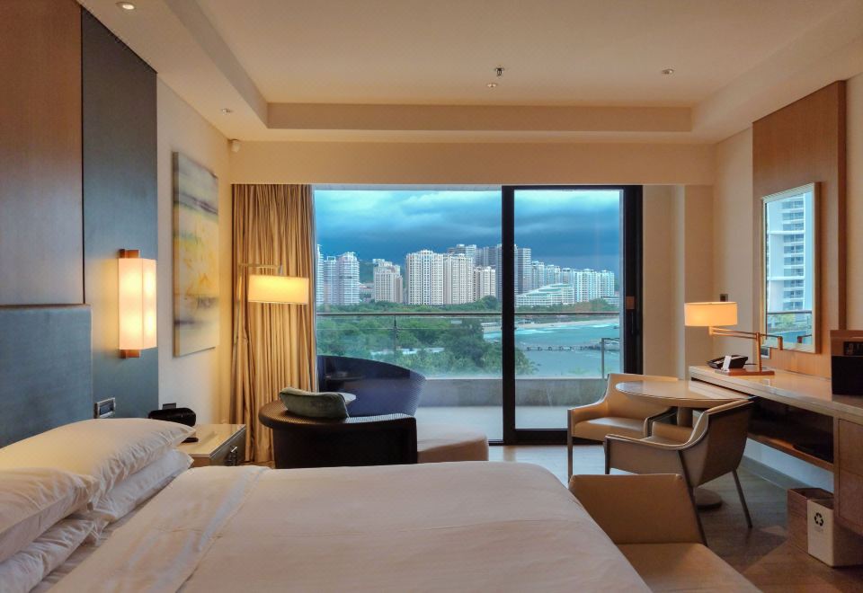 迎海轩尊贵海景大床房