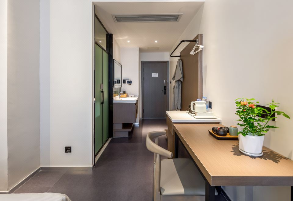 Boutique Room (Double Bed)