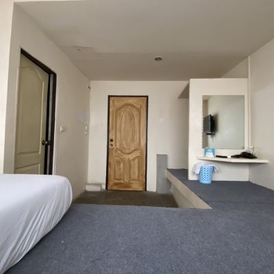 Standard Double Room (No Window, No View) Laluna Promo Code