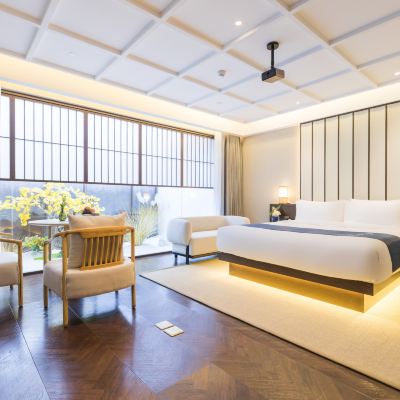 萃華影音大床房（全屋智能小度＋影院+冰箱+柔軟浴袍） 建國鉑萃飯店（北京環球度假區店）優惠