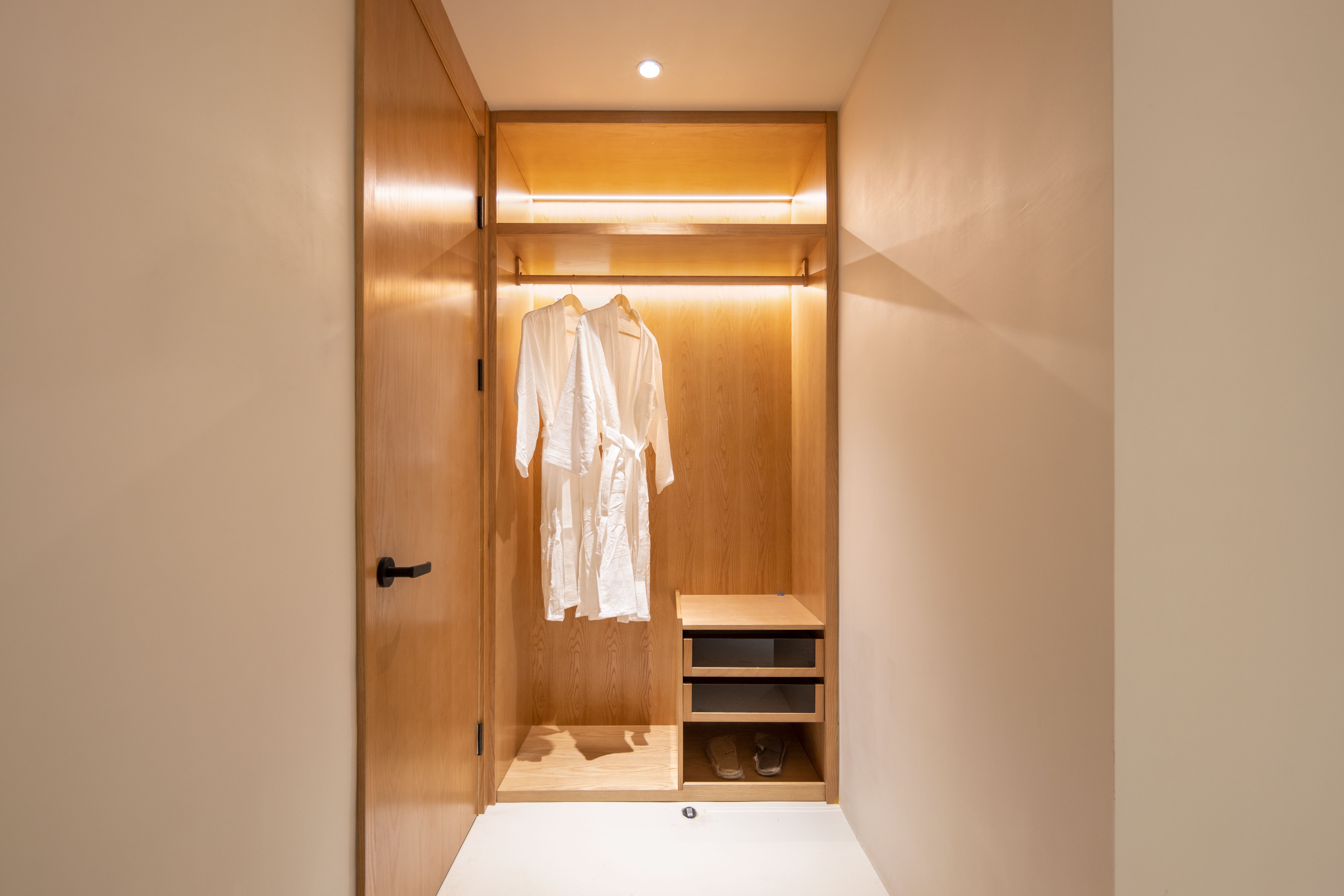 栖迟·景观双床房+巨幕投影+品茶坐榻+全屋智能客控