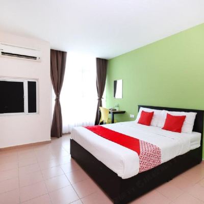 Deluxe Double Room Kupon OYO 816 Hotel De Kiara