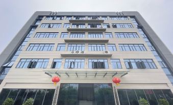 Dongfanglong Apartment