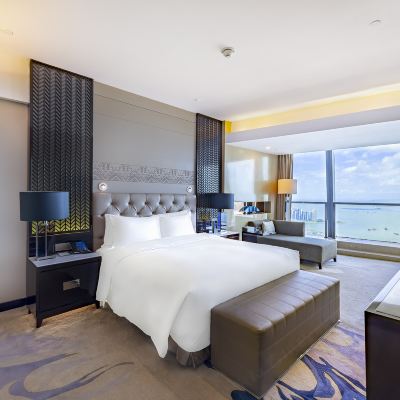 海景套房I雲端180度海口灣全景 海口希爾頓飯店優惠