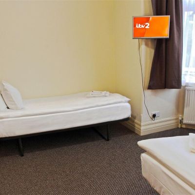 Standard Triple Room Central Hotel Golders Green Promo Code