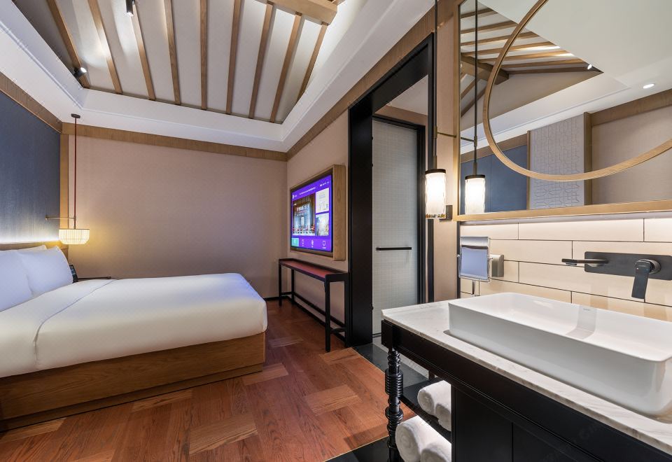 四合院-高級大床房（全屋智能+百年歷史+古色古香）