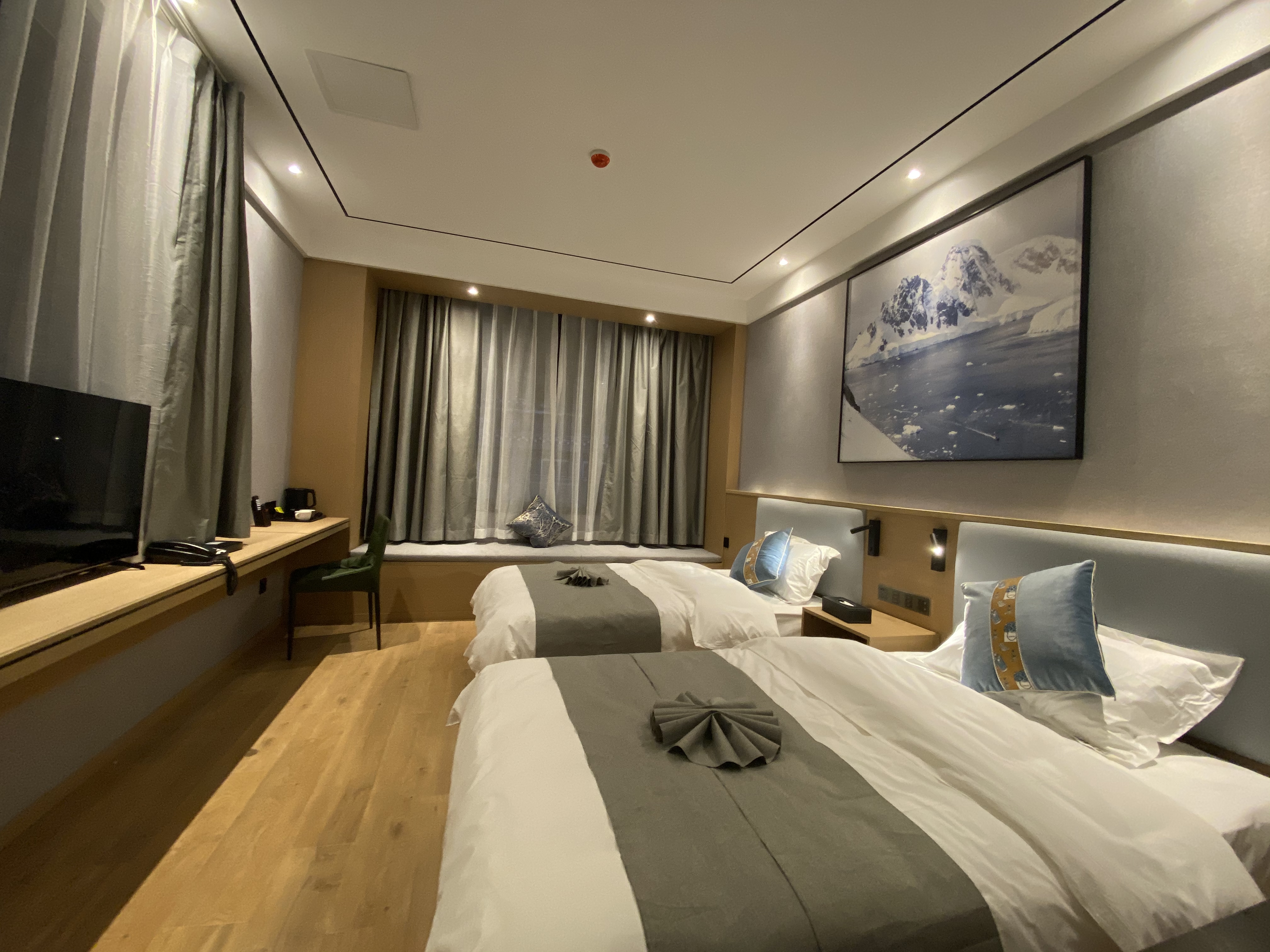 卓达雪山·观景双床房（恒温地暖）