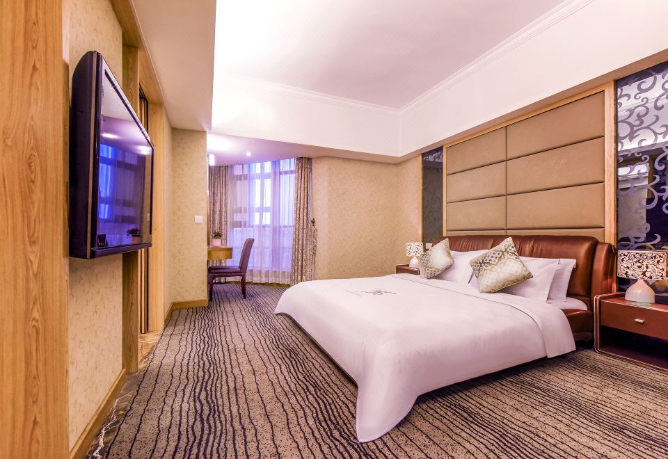 豪华多功能套房「零压床垫-高定床品-小冰箱-亲肤洗浴」