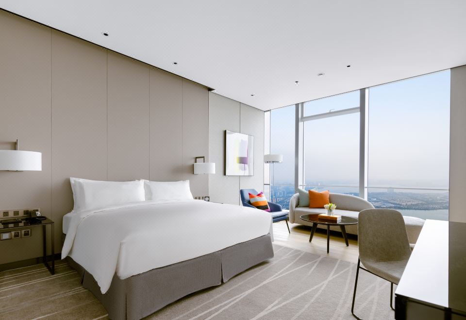 N2尊贵大床客房