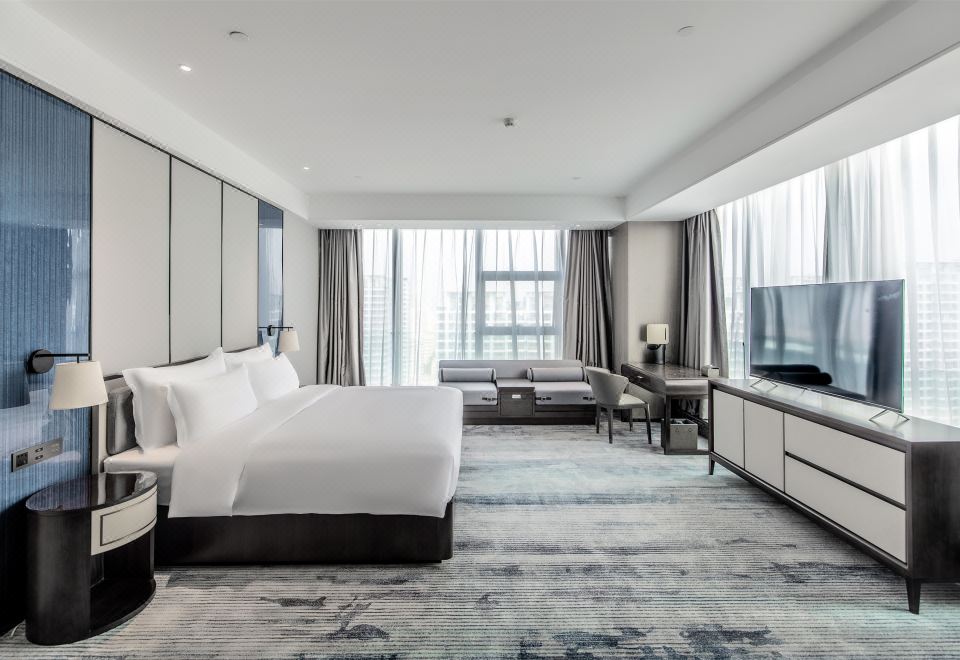 豪华景观大床房（智能客控+蓝牙音响）