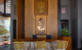 Sinae Phuket Luxury Hotel