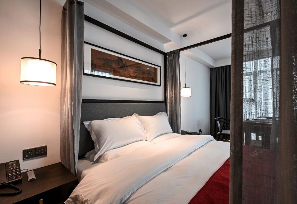 QIANNA HOTEL (Gongyi Huaxi Square)Hermit Double Bed Room