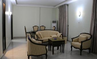 Forever Hotel & Suites - Housity