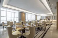 Vienna Hotel (Shangqiu Jixian Passenger Transport Terminal Jinhui Mong Kok Branch)