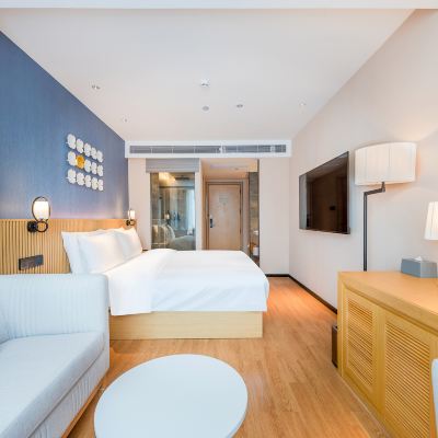 高級大床房（小冰箱+全屋聲控+記憶棉枕） 桔子水晶深圳寶安國際會展中心飯店優惠