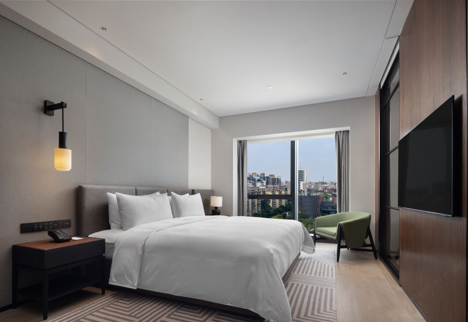 豪华套房（私享戴森吹风机+Coffee机+Minibar）