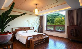 Huazhushe · Yunju B & B in Mingzhai, Wutai Mountain