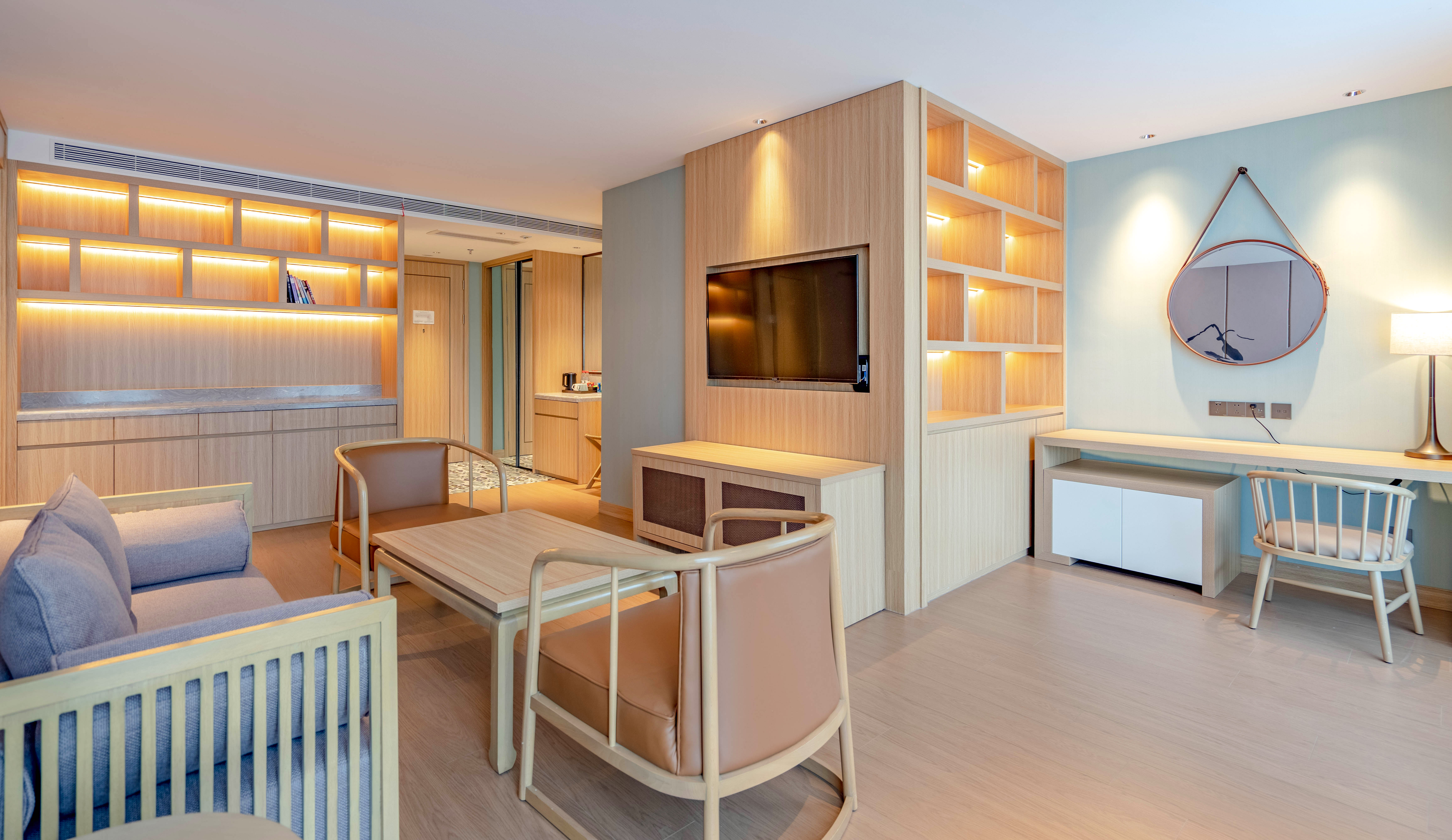 豪华套房（加湿器+金可儿舒睡床品+小冰箱）