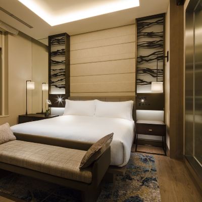 尊貴套房（特大床） 希爾頓廣島優惠