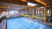 Four Seasons Hot Spring Hotel (Da'an Nenjiangwan Wetland Park High-speed Railway Station)