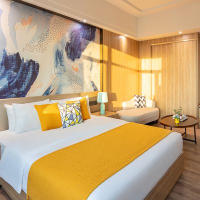 商務大床房【超大空間+貴妃椅+舒逸茶台+採光好】 可住愛住飯店（佛山容桂漁人碼頭店）優惠