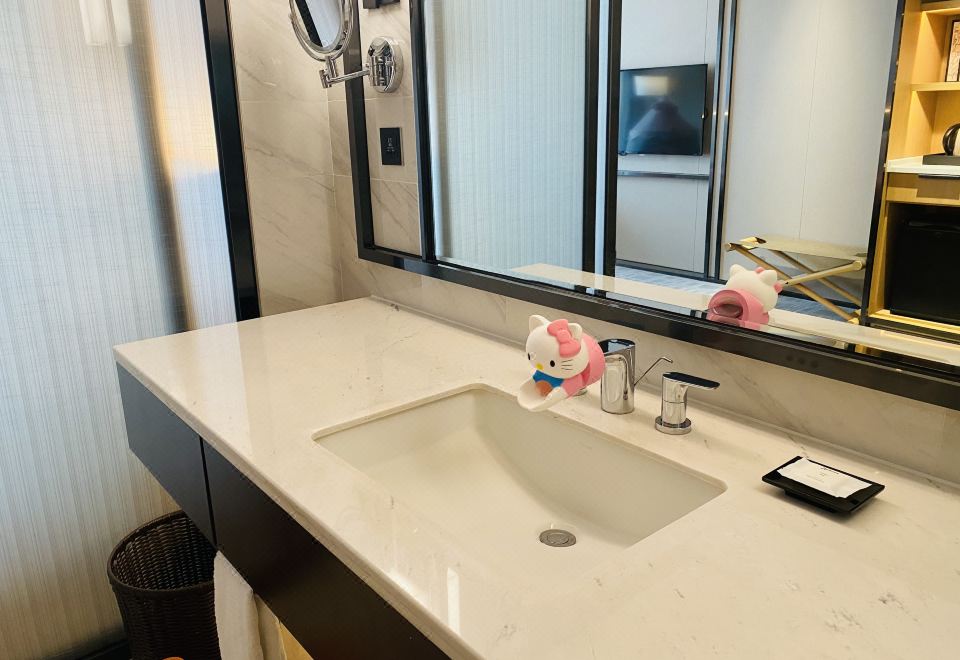 Hello Kitty主題親子房