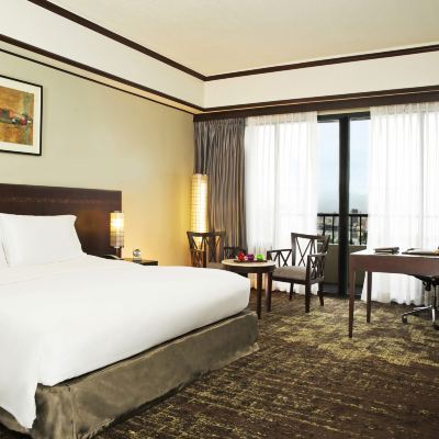 泳池景高級特大床房 馬尼拉索菲特菲律賓廣場酒店（多功能酒店）優惠