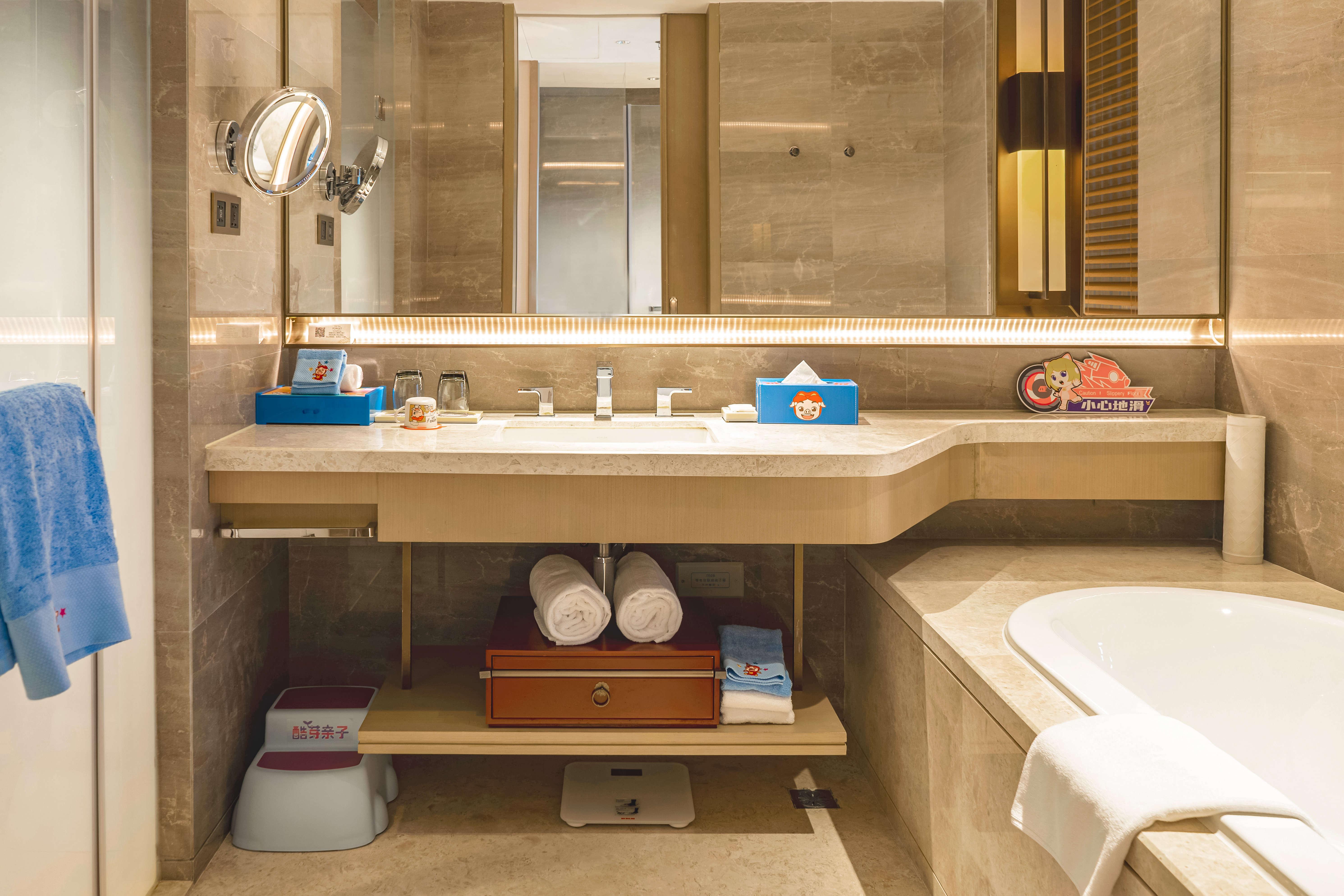 酷芽猪猪侠双床房