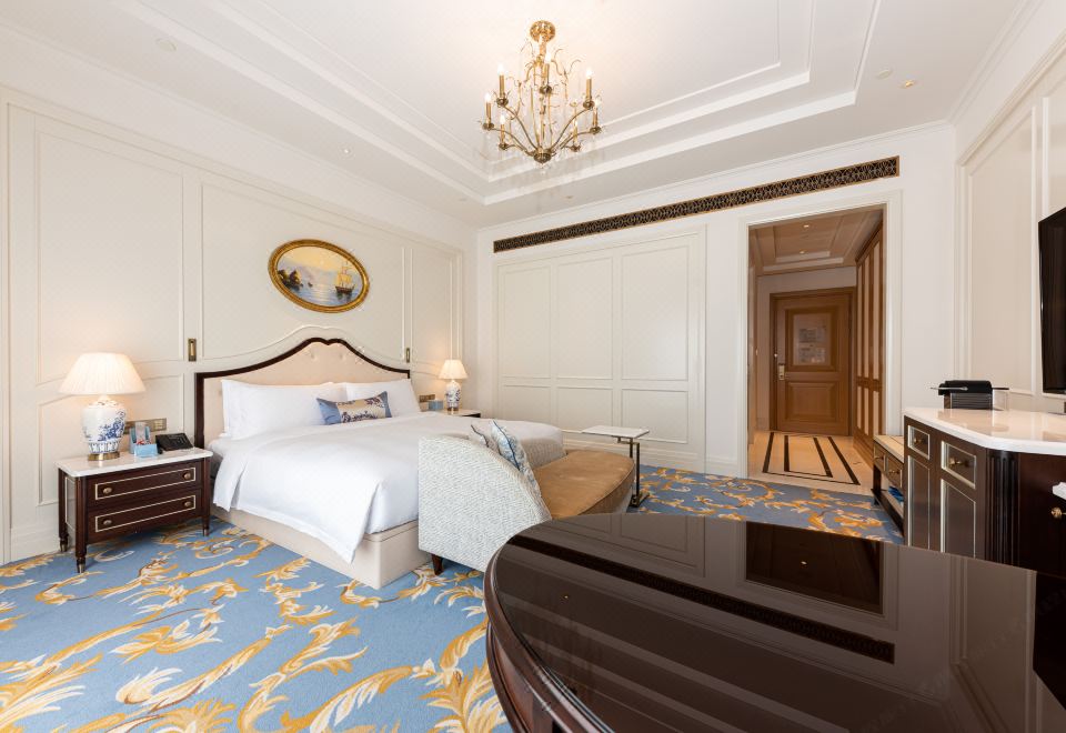 曦海豪華大床房