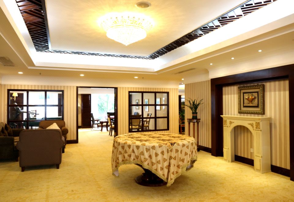 至尊套房（4房2厅）