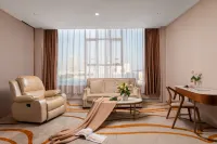 Yunpu International Hotel (Foshan Lecong Furniture World)