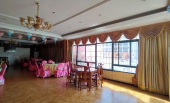 Changfeng guomenglou Hotel