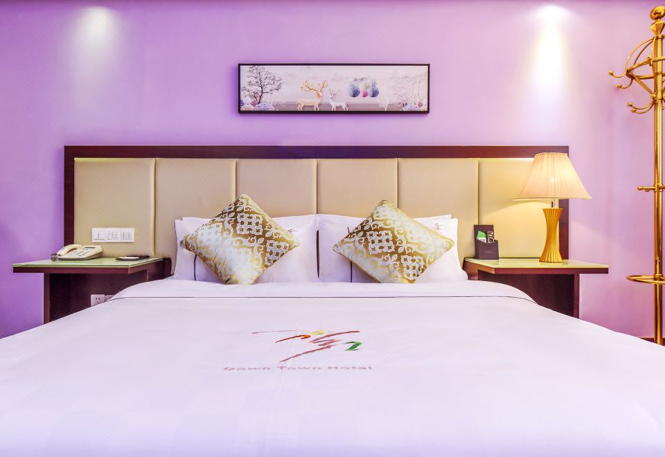 豪华大床房「零压床垫-高定床品-小冰箱-亲肤洗浴」