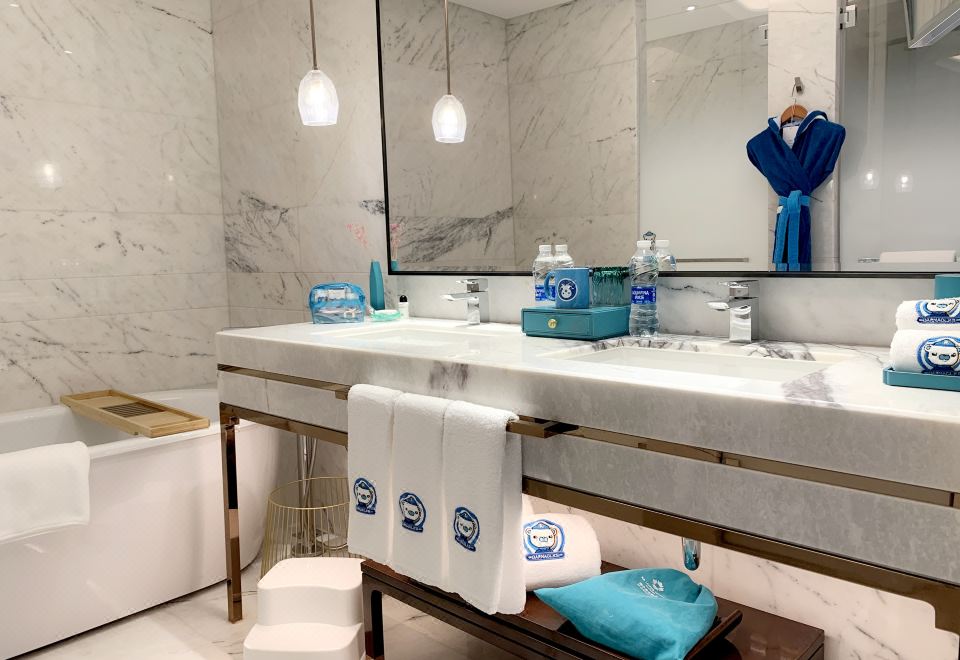 海底小纵队家庭主题房