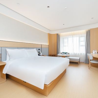 高級大床房+mini冰箱 全季飯店（東海水晶城店）優惠